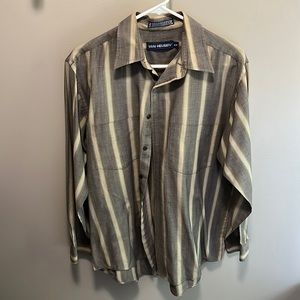 VAN HEUSEN button up shirt.